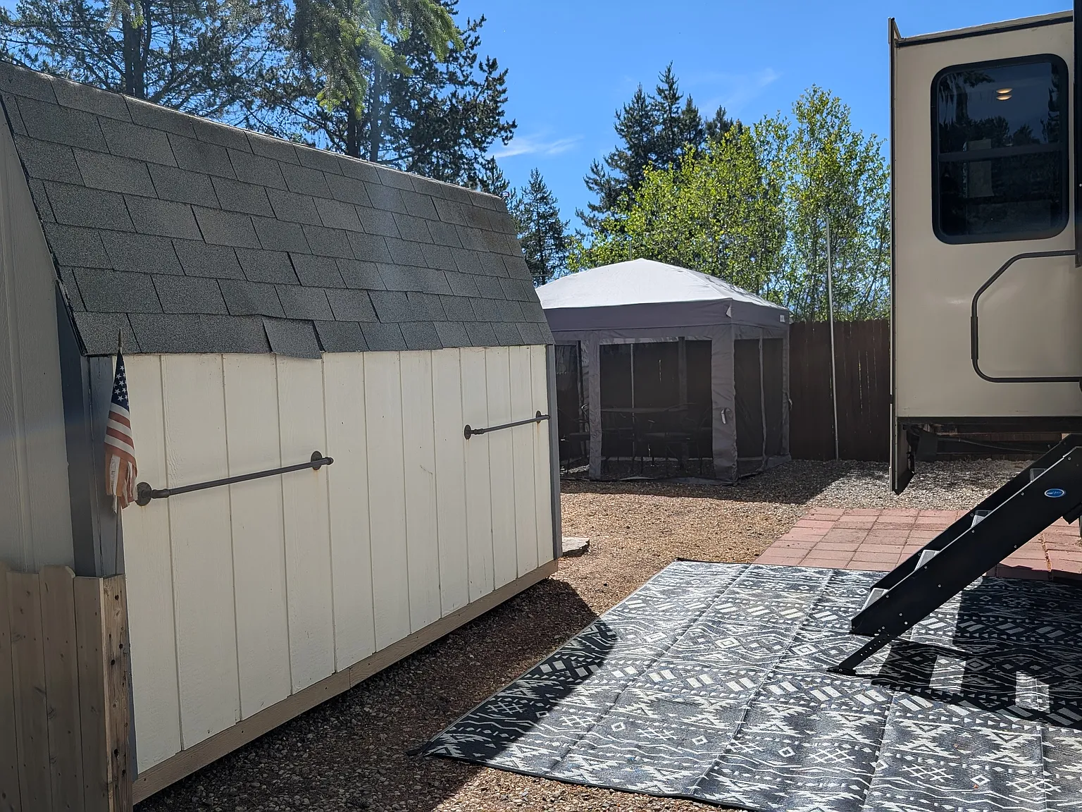 1 bed, 323 sqft, $1,300 — Photo 4