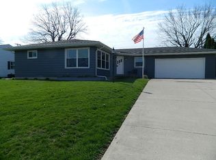 301 E Edgewood St, Sidney, OH 45365