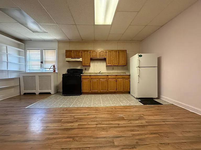 6435 Market St #1 — Photo 5
