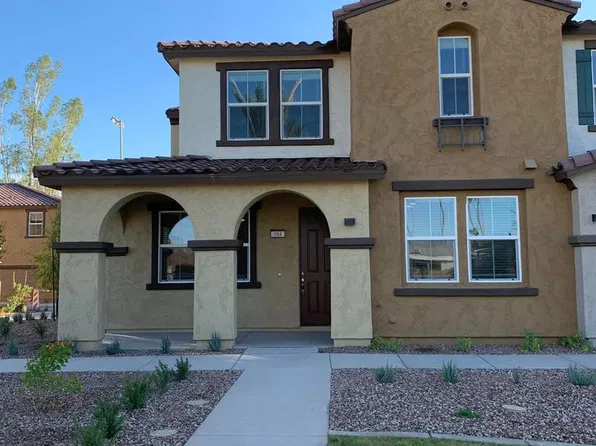 584 W Westchester Ave, Tempe, AZ 85283