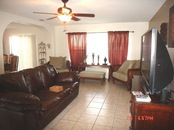 3rd image of 3300 Princeton Ave