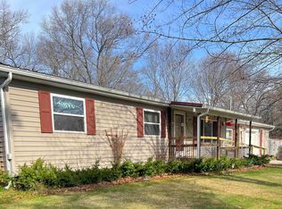 6283 Seminole St, Oscoda, MI 48750