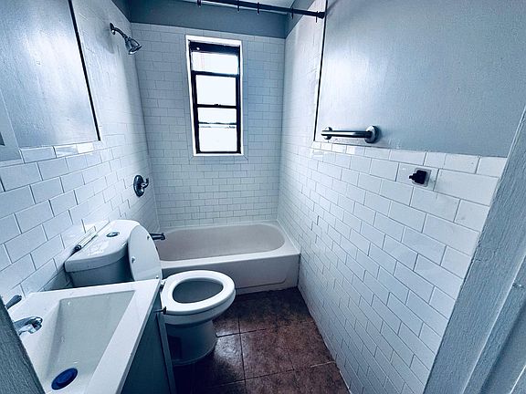 4th image of 66 Tuers Ave APT 4C