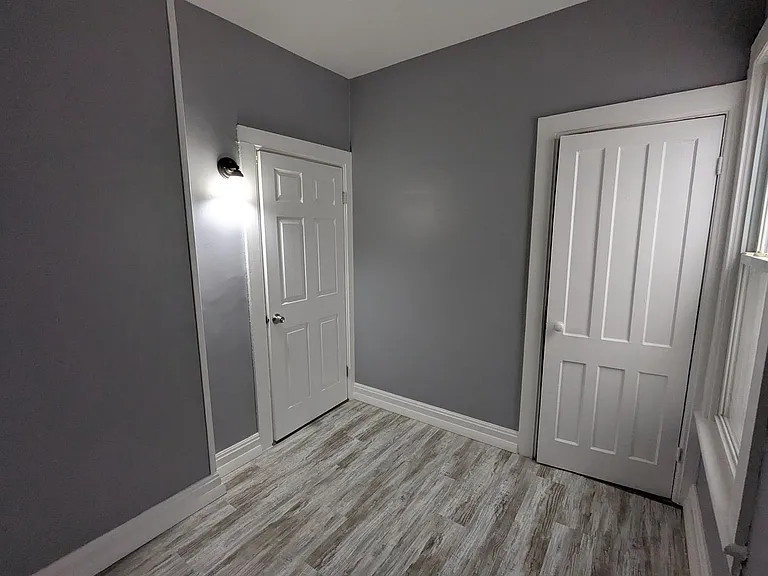 114 Ontario St — Photo 15