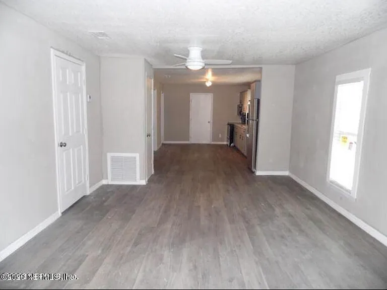 8140 Mariner St — Photo 6