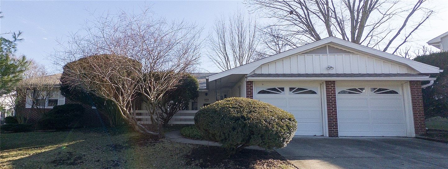 209 Denvale Dr, Danville, IL 61832 Zillow