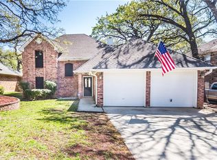 6209 Sandybrook Dr, Arlington, TX 76001