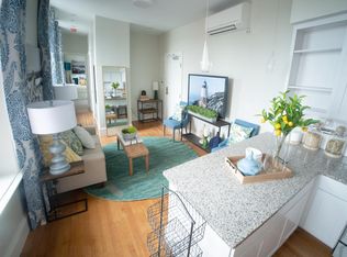 Adams House, Fall River, MA 02720
