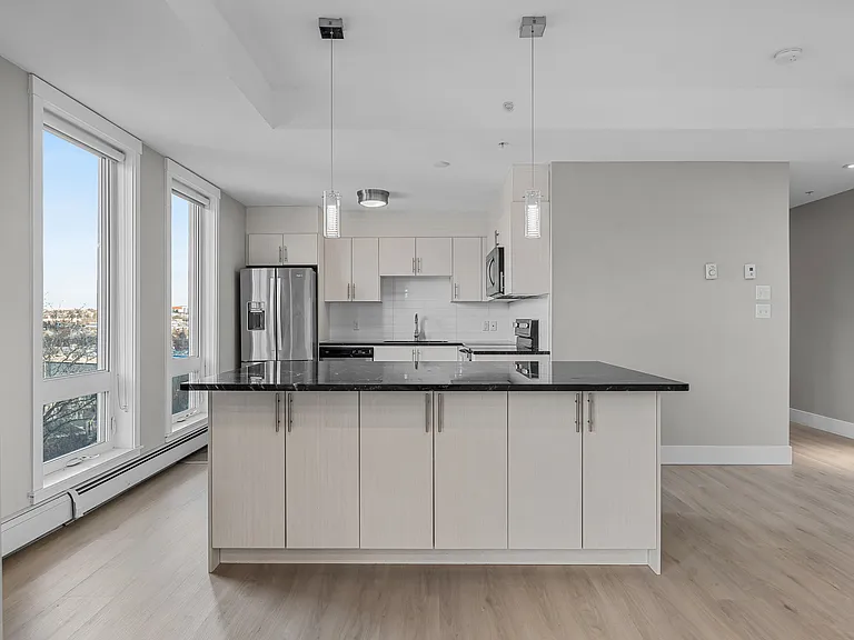 3569 Dutch Village Rd — Photo 77