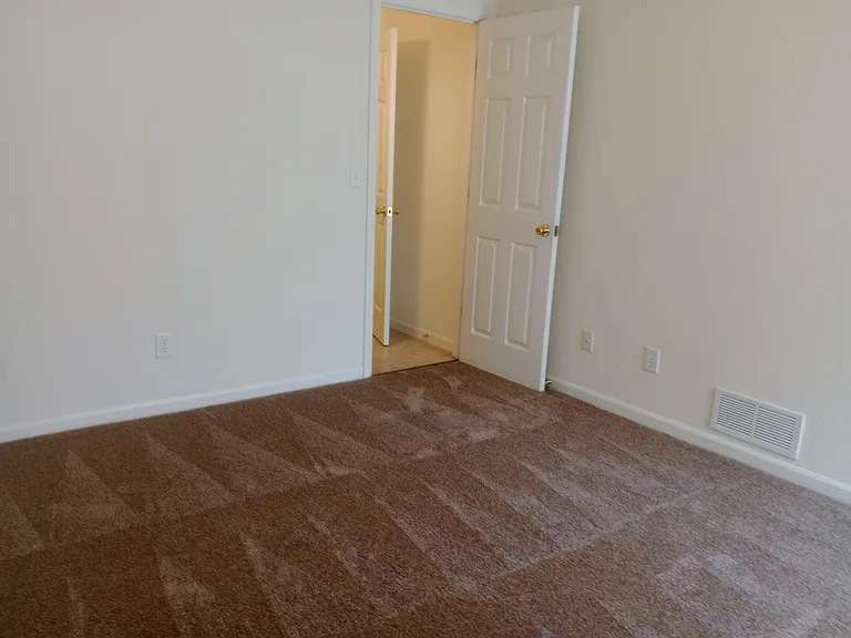 4304 Caleb Ct — Photo 11