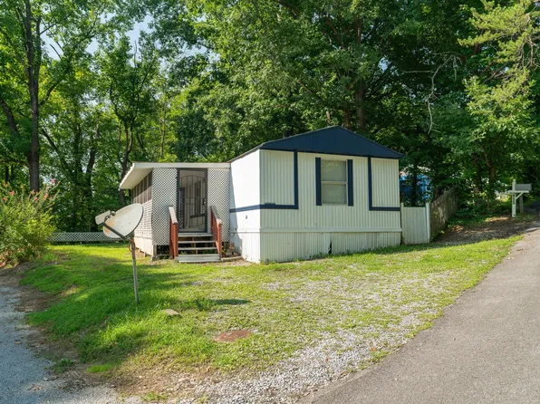 453 Mountain View Ln, Pigeon Forge, TN 37863