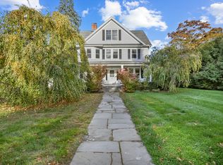 8 Mountain View Ave, Ridgefield, CT 06877