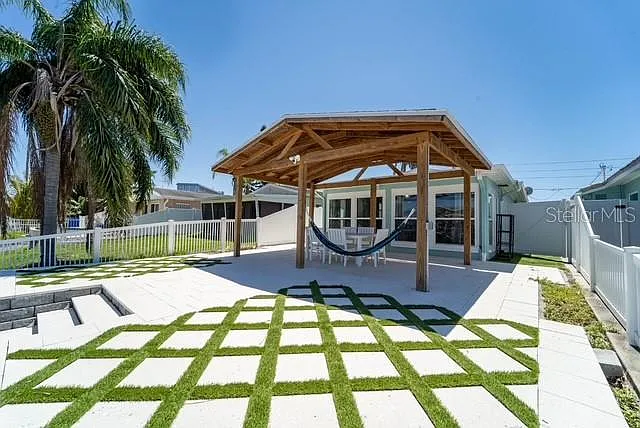 4825 Floramar Ter — Photo 13