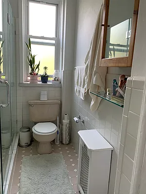 Rented by Realty Collective | media 14