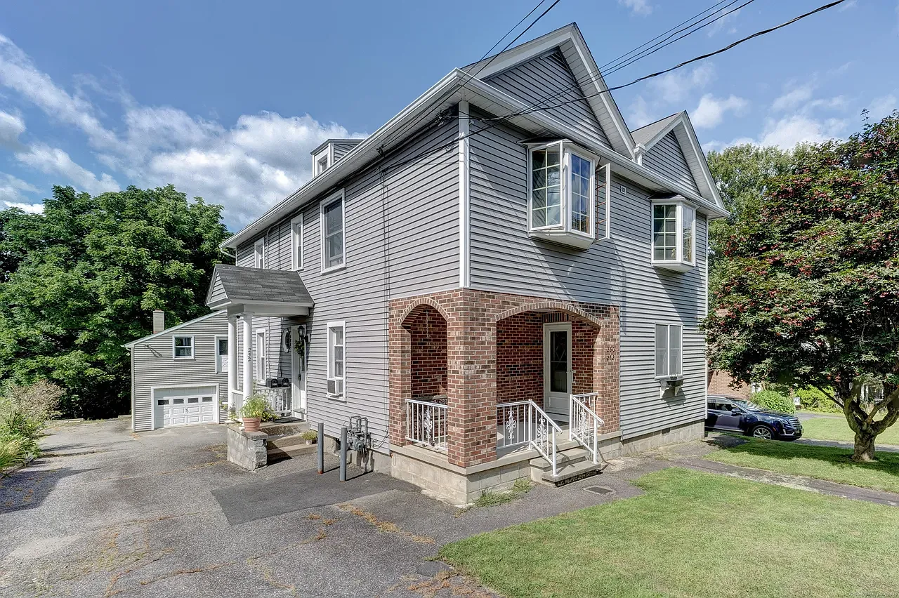2 bed, 900 sqft, $1,500 — Photo 2