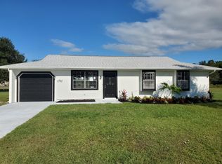 1701 SE Vesthaven Ct, Port Saint Lucie, FL 34952