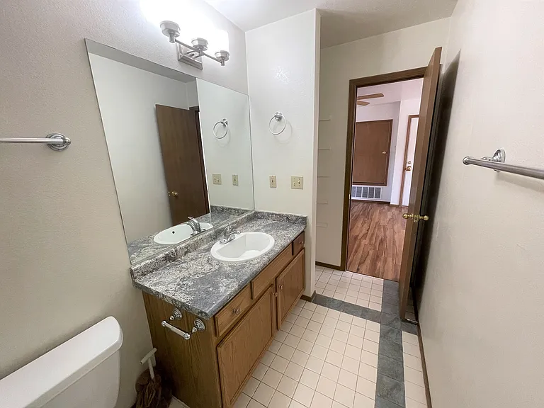 3006 Illinois Ave #D — Photo 13