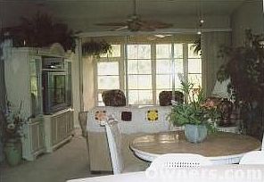 3rd image of 2442 Magnolia Cir