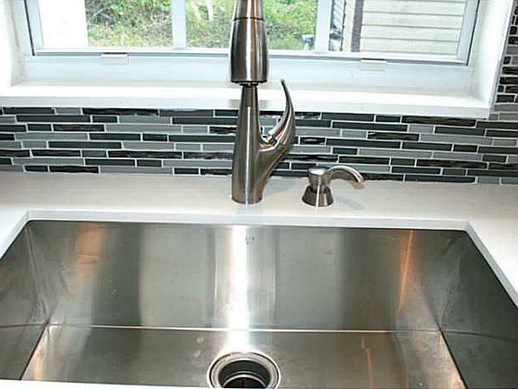 3rd image of 3220 SW 16th Ct