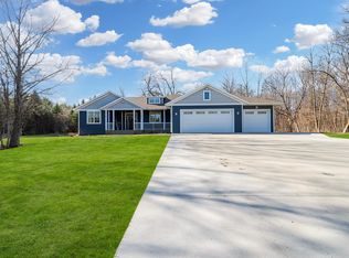 5201 Colonial Ct NE, Alexandria, MN 56308