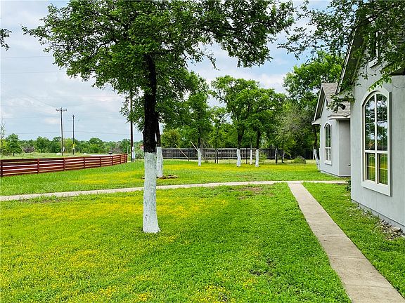 5th image of 195 Cabana Vista Dr