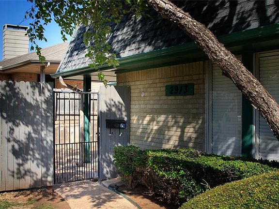 4th image of 2913 Rosewood Ln