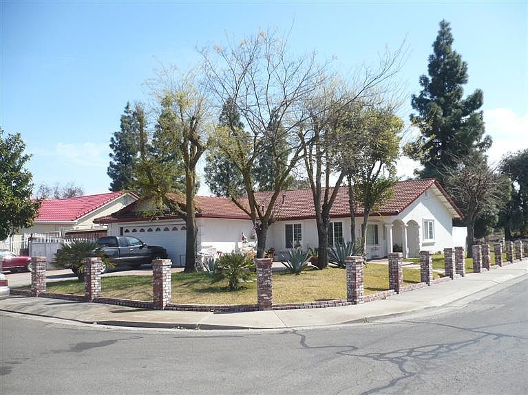 1st image of 8018 Burgundy Dr