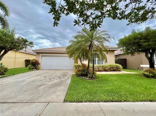 7557 SW 164th Ct, Miami, FL 33193