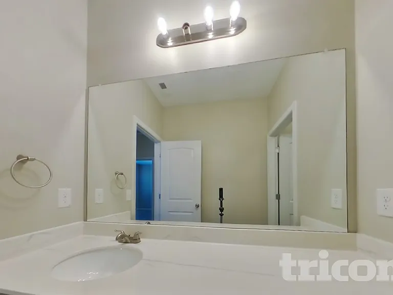 307 Arbor Cir — Photo 13