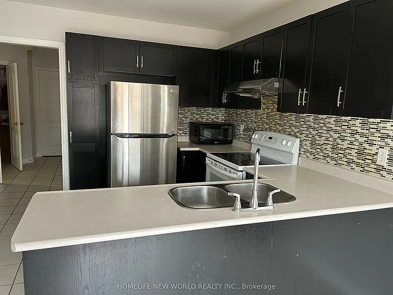 7 Zippora Dr — Photo 5