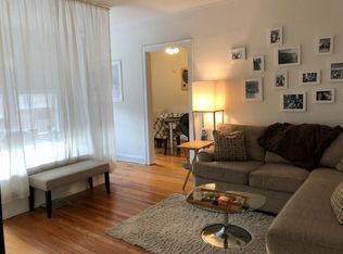 533 W Wellington Ave APT 18, Chicago, IL 60657