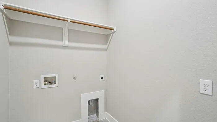1703 Paytyn Dr — Photo 25