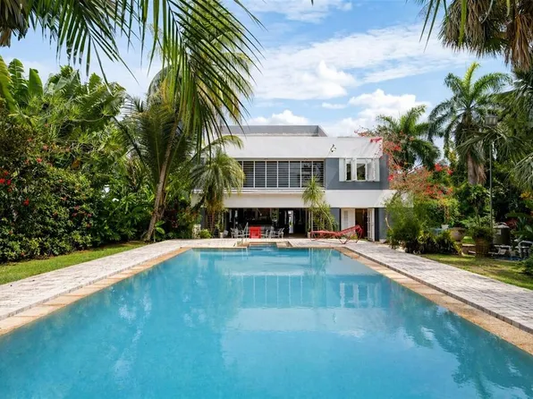 3 Pedrosa St, Guaynabo, PR 00966