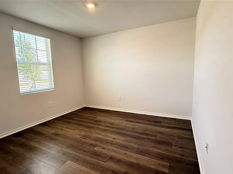 3905 Giorgio Dr — Photo 5