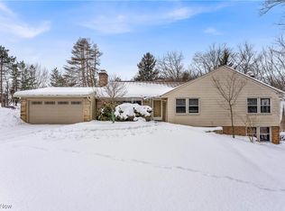 8556 Brecksville Rd, Brecksville, OH 44141