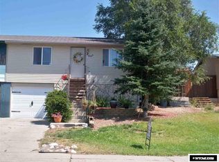 3544B Cleveland Dr, Rock Springs, WY 82901