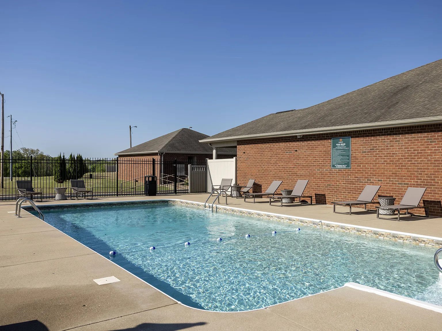 The Oakley at Meadows — photo 16