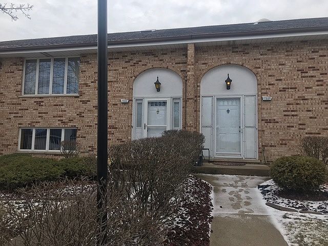 1st image of 7229 153rd St #3