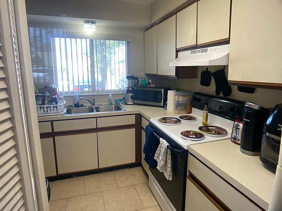 3rd image of 151 Ivy Ln APT B
