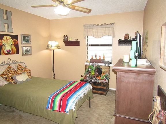 4th image of 115 Deerwood Dr