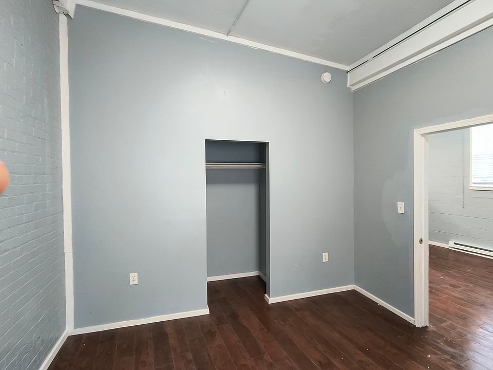 1st image of 226 Winchester Ave Suite A