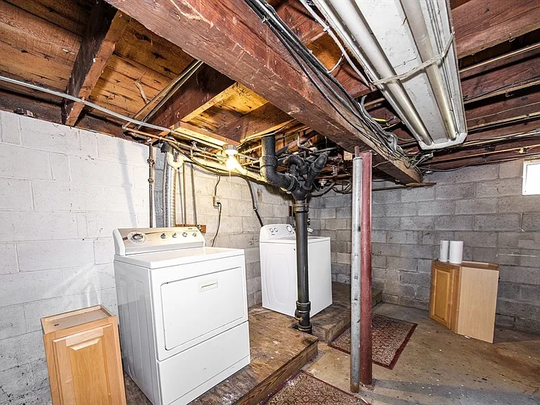 51 Rosemont St #2 — Photo 14