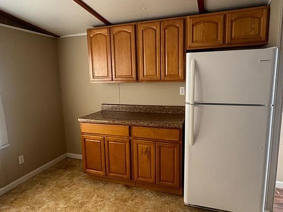 5th image of 137 Park Place Rd