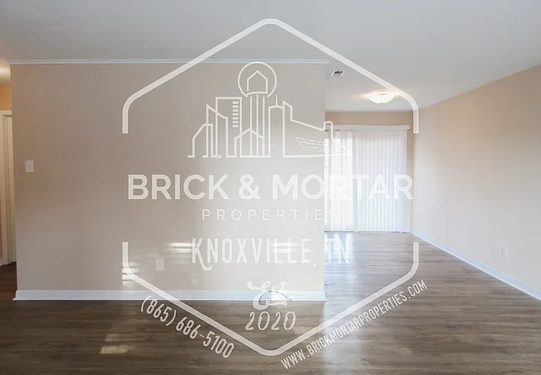 507 S Cedar St — Photo 5
