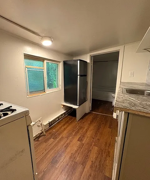 14 Clarke St — Photo 2