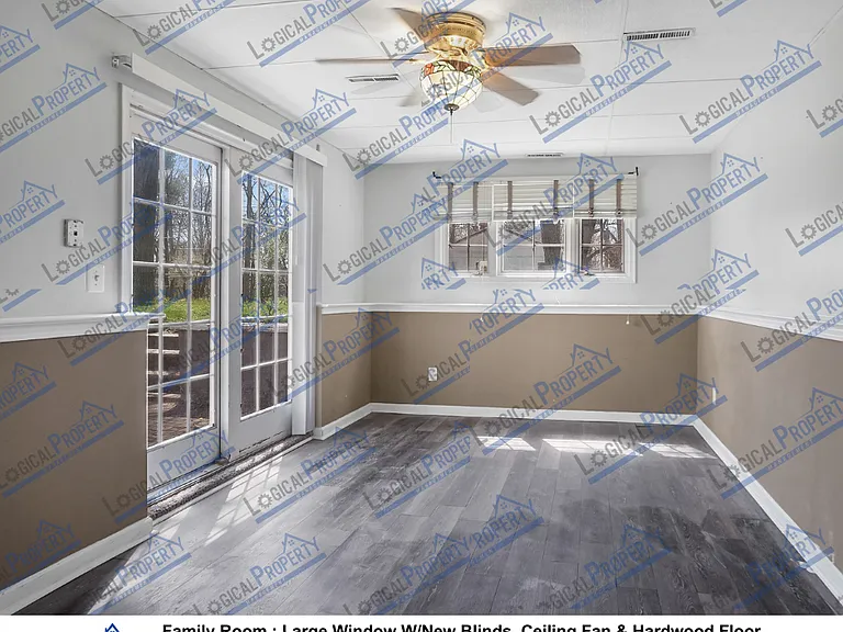 429 Royal Ave — Photo 7