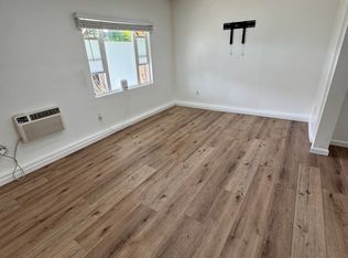 1726 Bryn Mawr Ave #1/2, Santa Monica, CA 90405