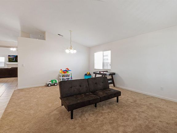 5th image of 5029 Alee Ln
