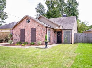 16520 Butternut Ct, Baton Rouge, LA 70817