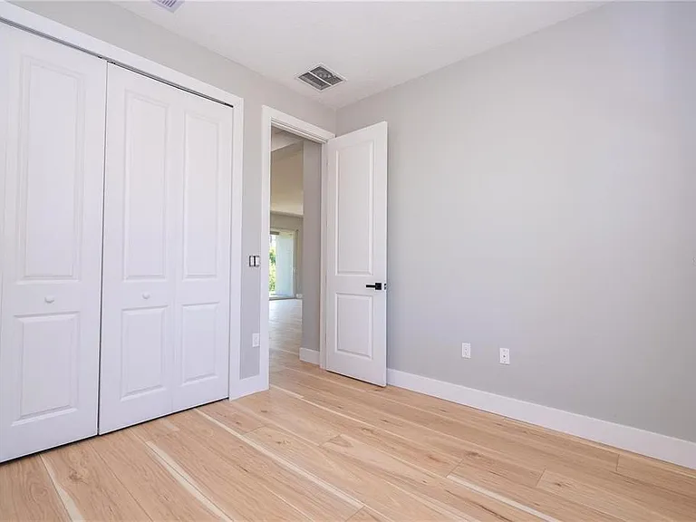 15 Ramblewood St — Photo 39